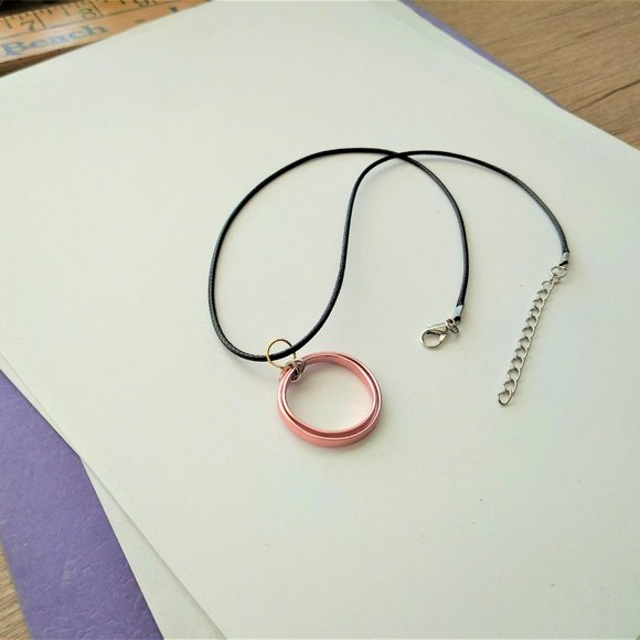 Coppertone spun aluminum disk with black rope adjustable chain handcrafted - Picture 4 of 6